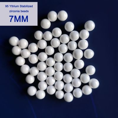 95 densité de meulage 6.0g/Cm3 des médias 7mm de zircone stabilisée par yttrium de YTZP