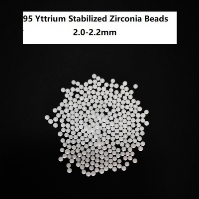 La zircone de 95% perle la dureté de haute résistance de meulage de médias de zircone de 2.0-2.2mm