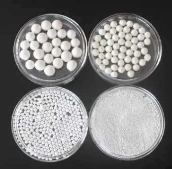 95 Perles de zirconium stabilisées à l'yttrium de 1,6 à 1,8 mm