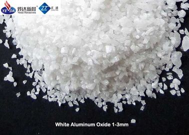 Taille blanche de l'oxyde d'aluminium de la grande pureté 99,2% 0 - 1mm/1 - 3mm réutilisée