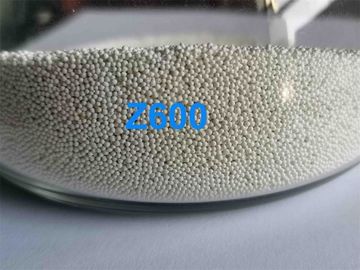 Z600 couleur blanche extérieure douce de grenaillage à écrouissage de 600 - de 850μM de dureté élevée en céramique