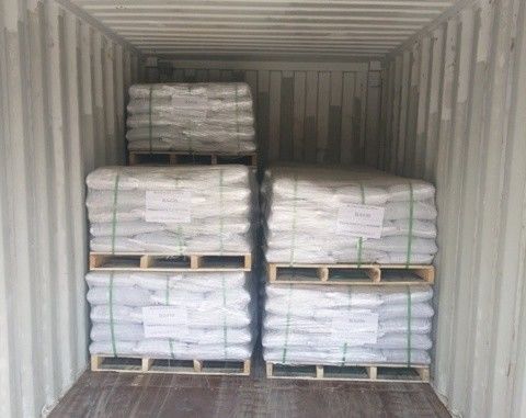 Médias de polissage en poudre d'émeraude noire