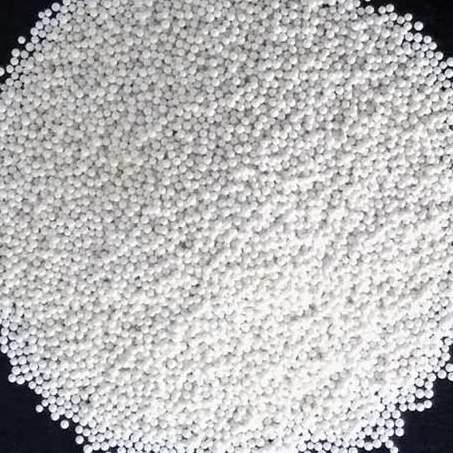 4.0g / Perles de silicate de zirconium Cm3 pour la dispersion de dioxyde de titane médias de meulage de zircone de 0,8 - 1,0 millimètres