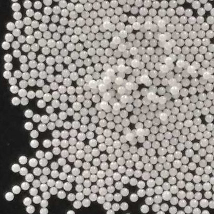 0.1 - densité de la masse 3.7g/cm3 de meulage de médias de zircone de 50mm pour le minerai non métallique