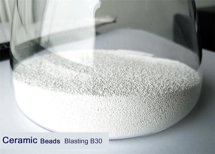 Perles B30 en céramique emballées dans les barils 25kgs et la palette pour l'application de soufflage
